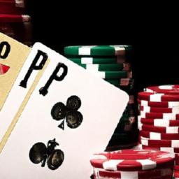 Understanding the Role of Reads and ⁢Tells in Poker Dynamics